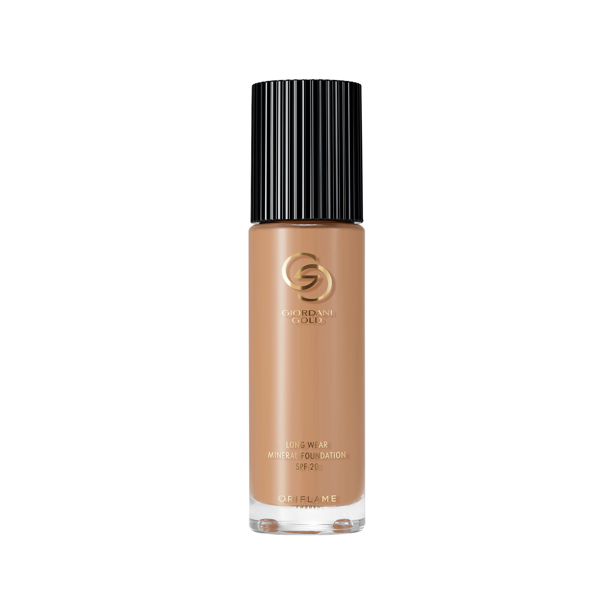 Стойкая минеральная тональная основа Giordani Gold