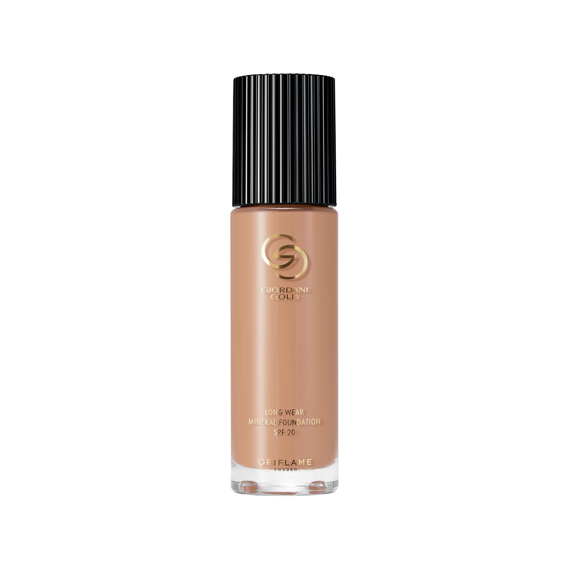 Стойкая минеральная тональная основа Giordani Gold