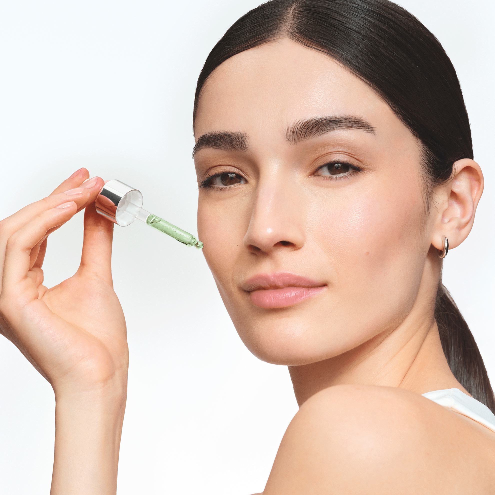 Сыворотка для лица с ниацинамидом 10% Novage+ Oriflame